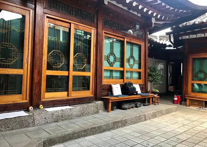 Hanok Suni Gasthuis