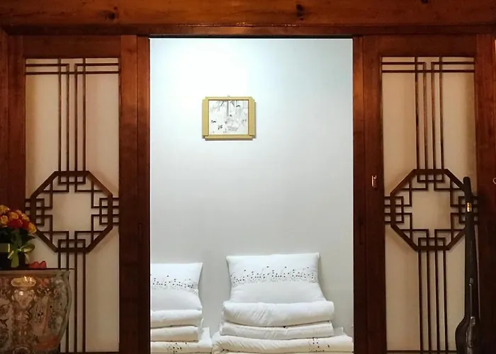 Hanok Suni Seoel
